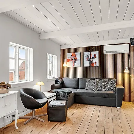 Atmospheric With And Garden 度假居 *