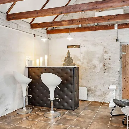 Сasa de vacaciones Atmospheric With And Garden *