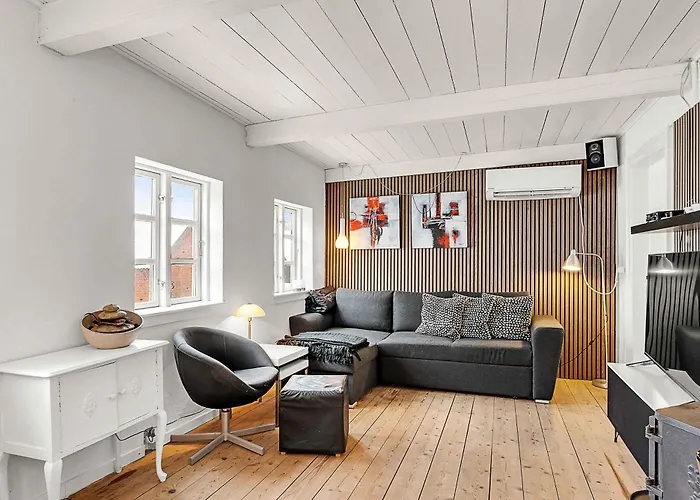 Atmospheric With And Garden Сasa de vacaciones *